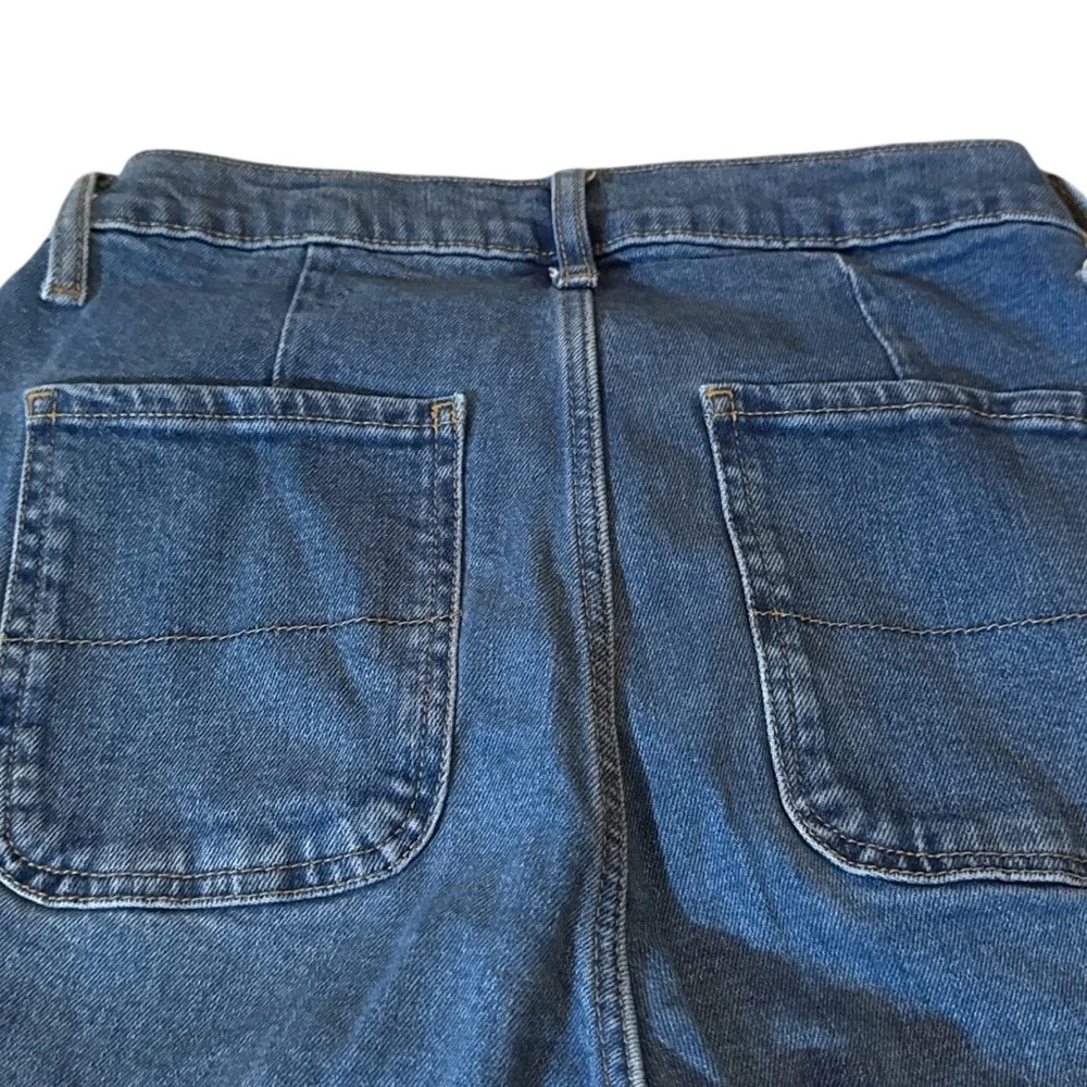 Old Navy Sky-Hi Straight Jeans Extra High Rise Blue Denim Size 2